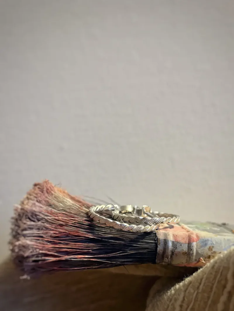 Creolen mit Kordel Optik aus Silber mit grober Struktur